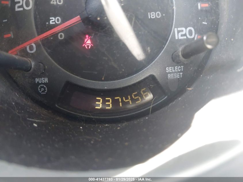 2004 Honda Element VIN: JOHNHUTCHINSON Lot: 41437783