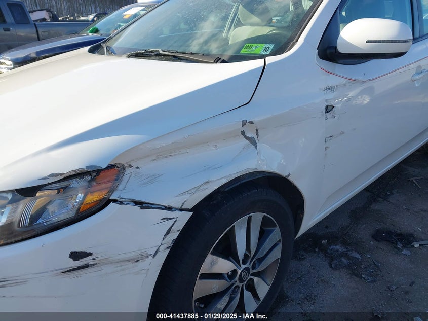 2013 KIA FORTE VIN: KNAFU5A26D5744588