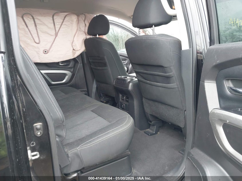 2016 NISSAN TITAN XD VIN: 1N6BA1F48GN509186