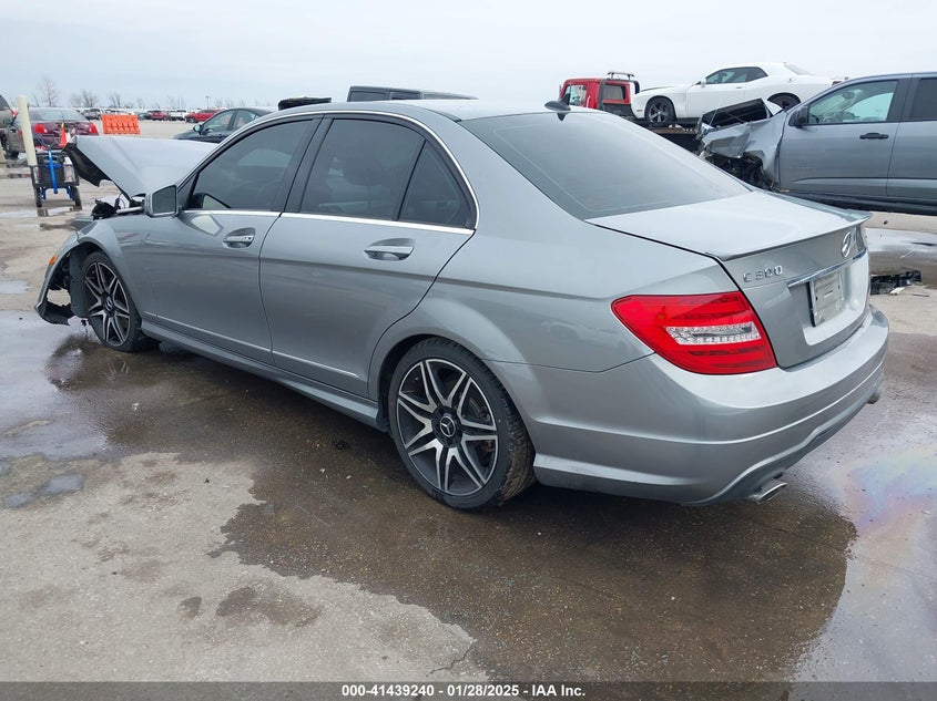 2014 MERCEDES-BENZ C 300 LUXURY 4MATIC/SPORT 4MATIC - WDDGF8AB4EA911788