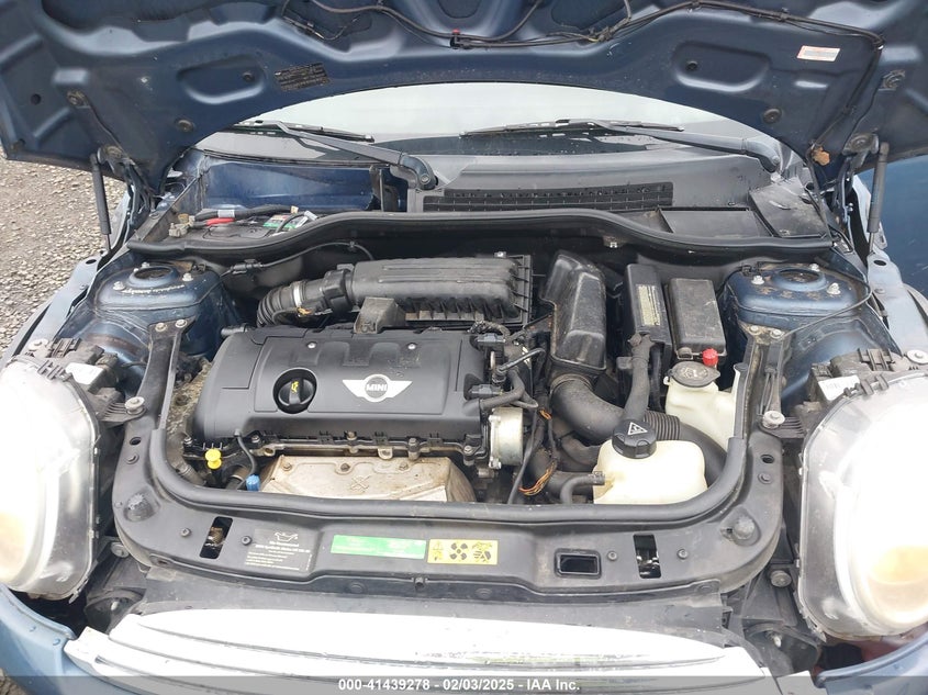 2009 MINI COOPER VIN: WMWMR33519TU96578