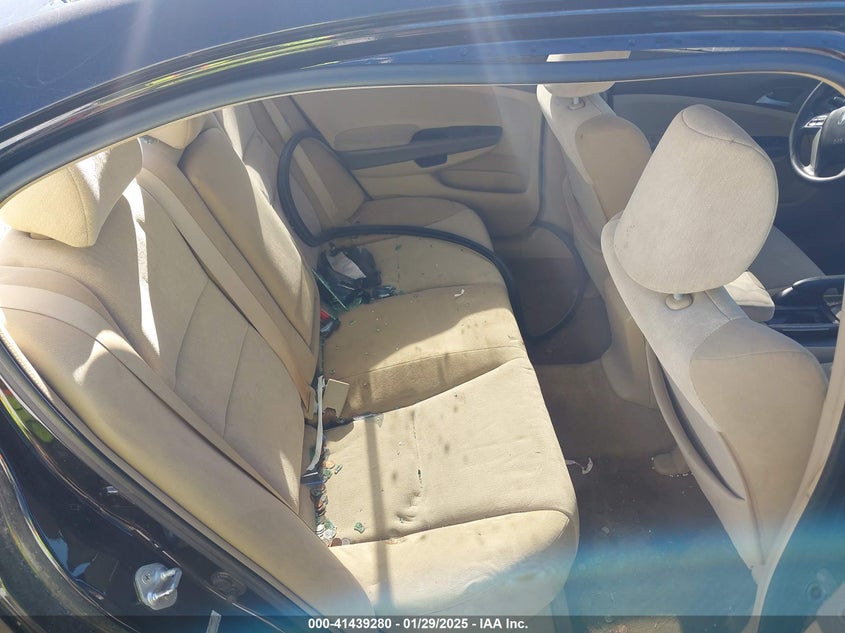 2009 HONDA ACCORD VIN: 1HGCP26339A032598