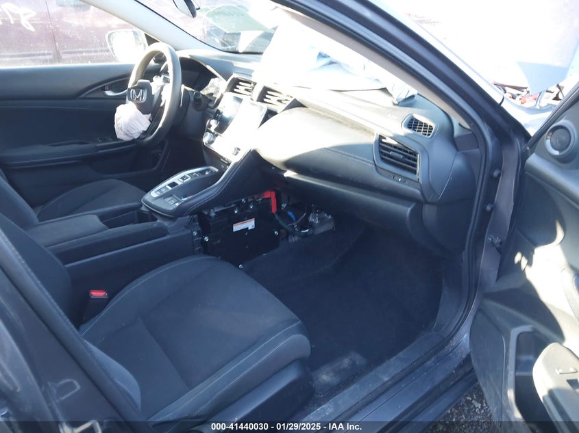 2019 HONDA INSIGHT VIN: 19XZE4F5XKE003775
