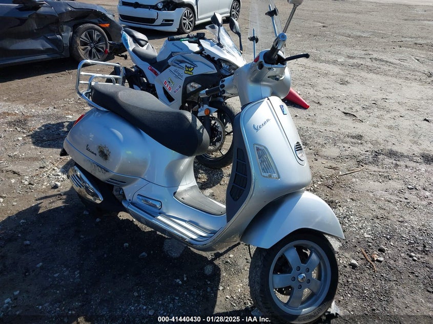 2008 VESPA GTS 250