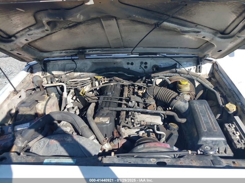 1999 Jeep Cherokee Sport/Classic VIN: 1J4FF68S8XL63641 Lot: 41440921