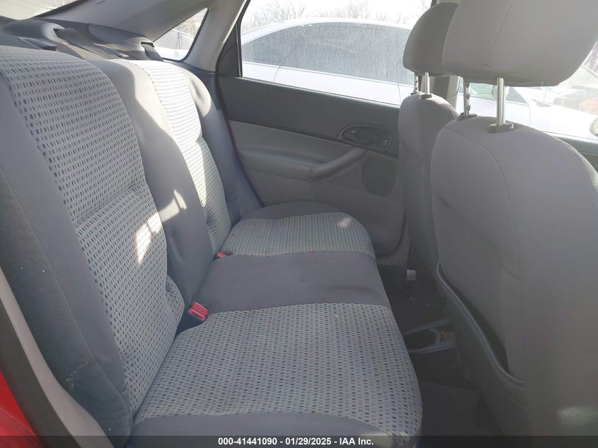 2006 FORD FOCUS VIN: 1FAFP34N96W146678