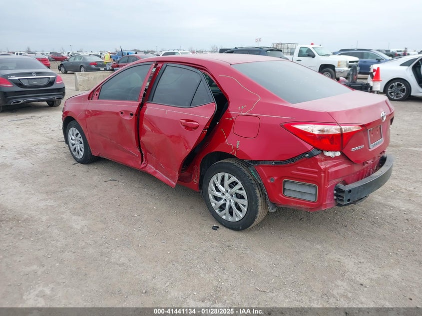 2018 TOYOTA COROLLA VIN: 5YFBURHE5JP795152