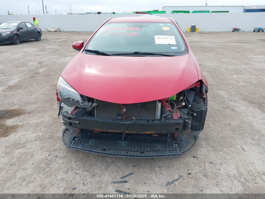 2018 TOYOTA COROLLA VIN: 5YFBURHE5JP795152