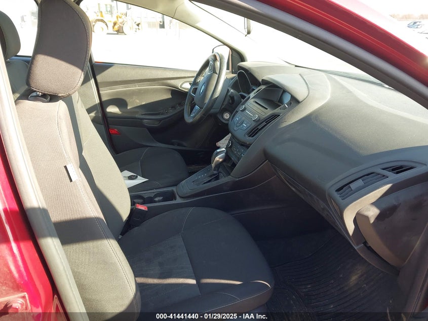 2016 FORD FOCUS SE - 1FADP3F27GL378791