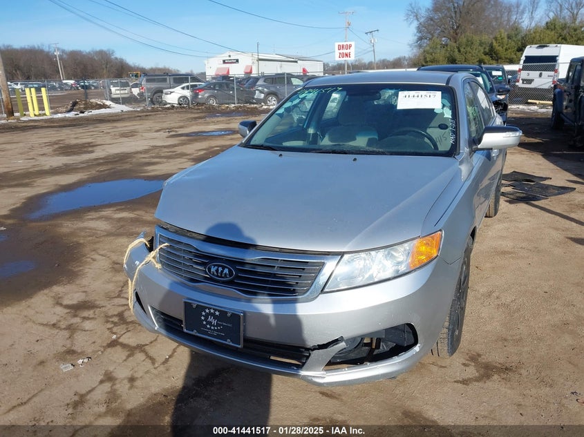 2010 KIA OPTIMA VIN: KNAGG4A85A5393081