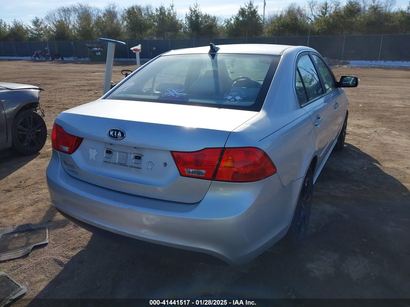 2010 KIA OPTIMA VIN: KNAGG4A85A5393081