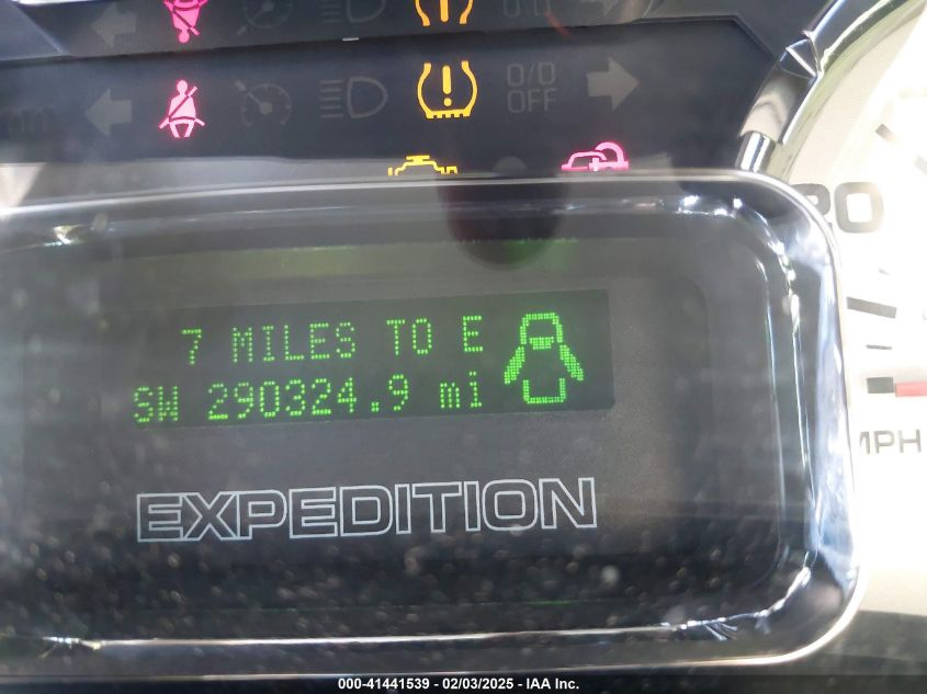 2008 Ford Expedition Eddie Bauer/King Ranch VIN: 1FMFU17588LA19097 Lot: 41441539