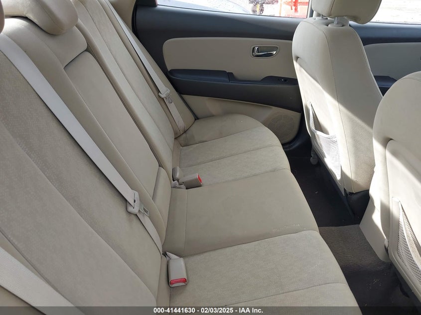2010 HYUNDAI ELANTRA VIN: KMHDU4AD8AU902223