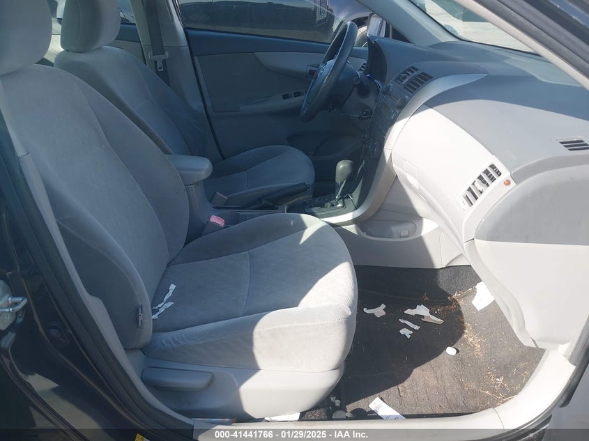 2009 TOYOTA COROLLA VIN: JTDBL40E09J014636