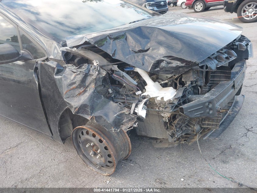 2017 KIA FORTE VIN: 3KPFK4A79HE090842