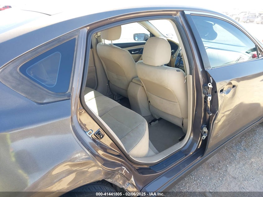 2014 NISSAN ALTIMA VIN: 1N4AL3AP5EN223742