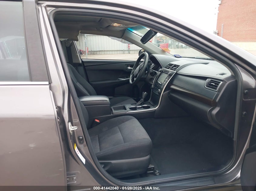 2017 TOYOTA CAMRY VIN: 4T1BF1FK3HU762048