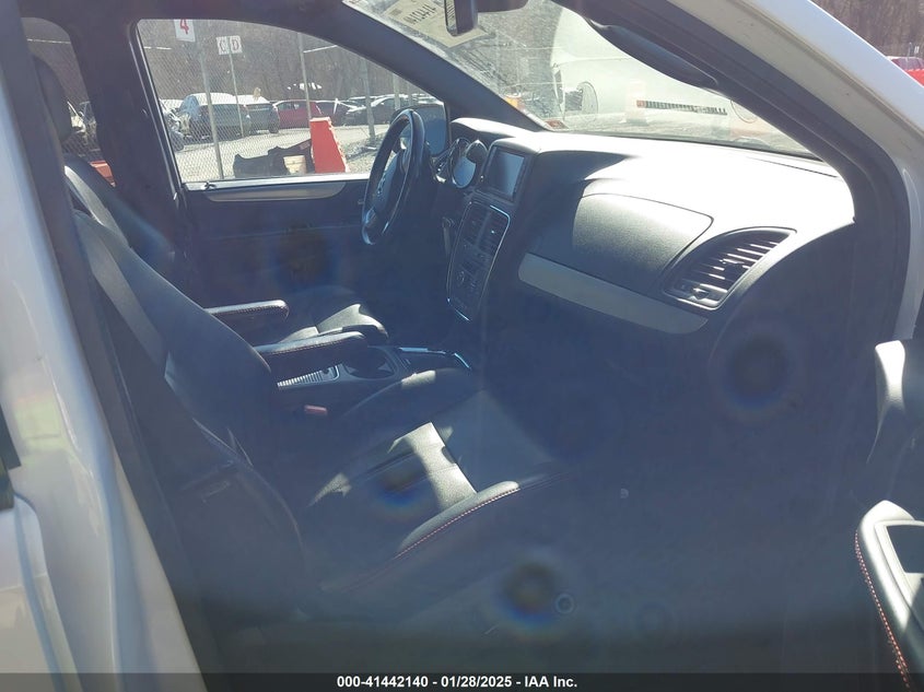 2019 DODGE GRAND CARAVAN GT - 2C4RDGEG3KR682181