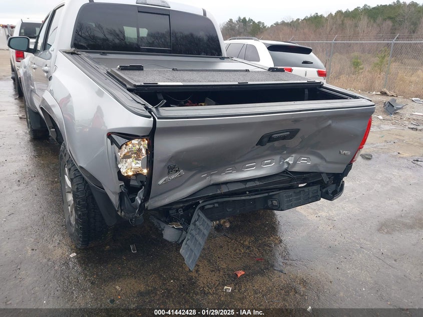 2018 TOYOTA TACOMA VIN: 3TMCZ5AN8JM168879