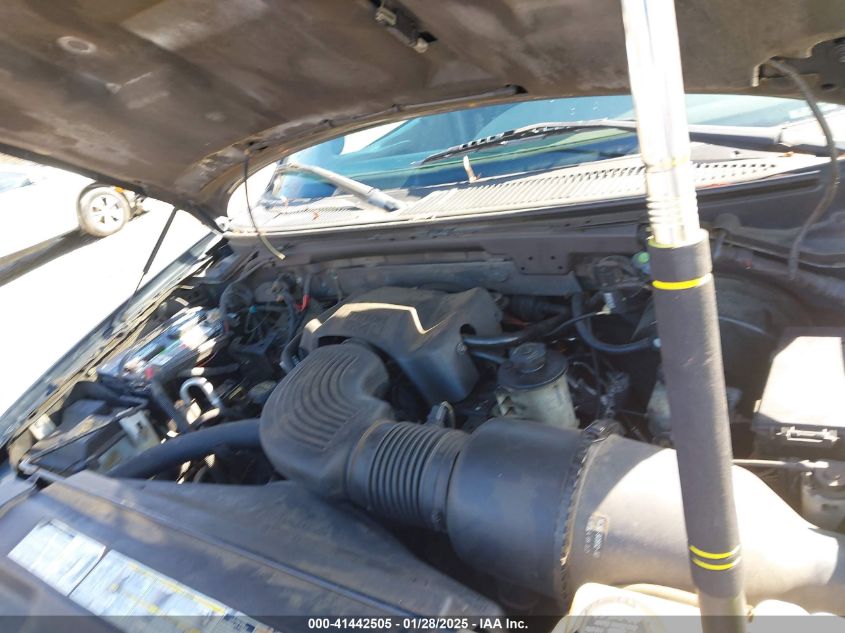 2001 Ford Expedition Xlt VIN: 1FMPU16L41LA35288 Lot: 41442505