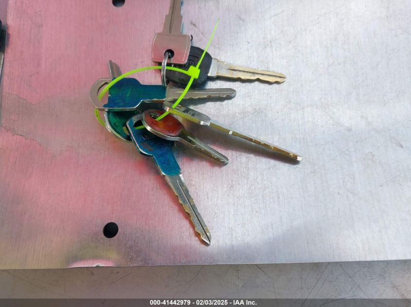 1997 GMC Jimmy Sls VIN: 1GKDT13W7V2516192 Lot: 41442979