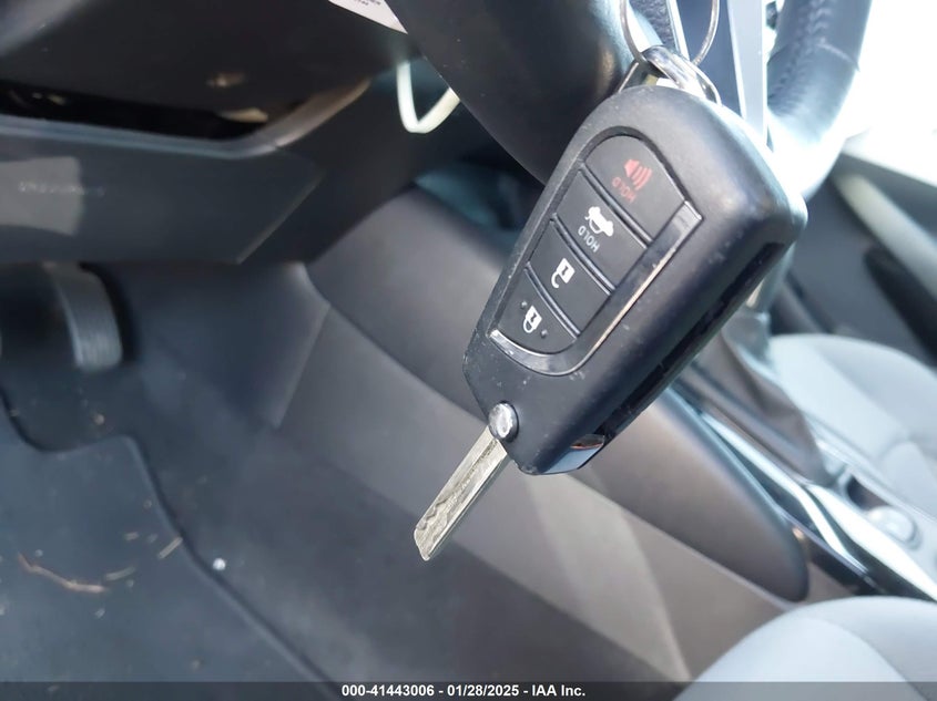 2021 TOYOTA COROLLA SE - 5YFS4MCE3MP060068