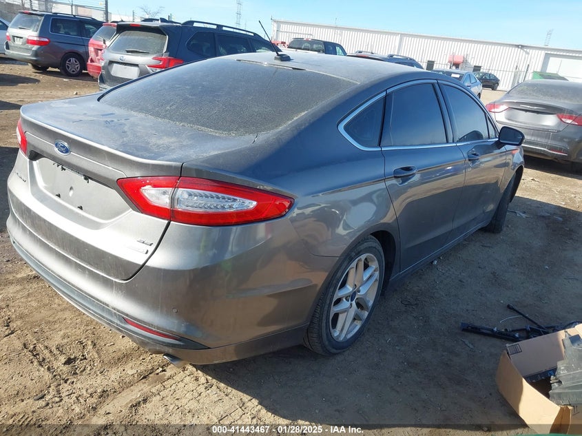 2013 FORD FUSION VIN: 3FA6P0HR9DR121713