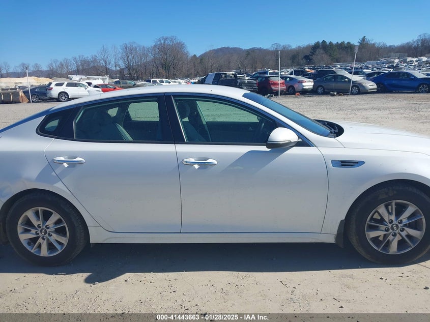 2016 KIA OPTIMA VIN: KNAGT4L3XG5096278