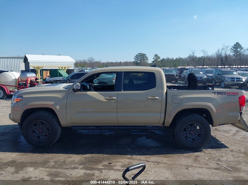 2017 TOYOTA TACOMA TRD SPORT - 3TMCZ5AN6HM119125