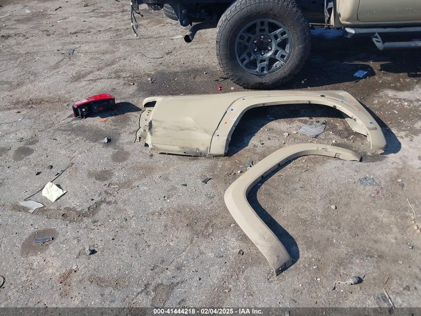 2017 TOYOTA TACOMA TRD SPORT - 3TMCZ5AN6HM119125