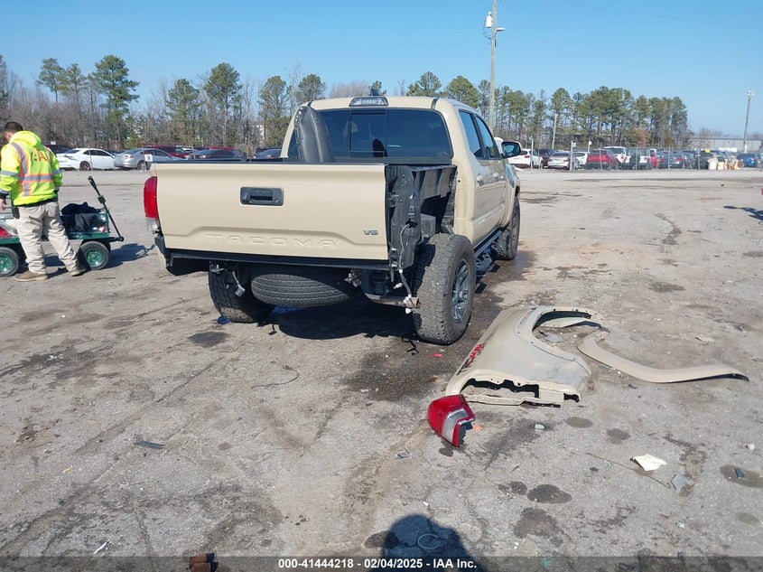 2017 TOYOTA TACOMA TRD SPORT - 3TMCZ5AN6HM119125