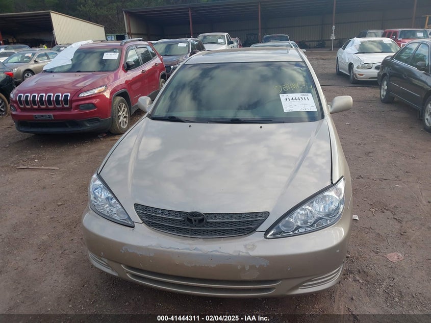 2004 Toyota Camry Le VIN: 4T1BE32K54U890192 Lot: 41444311