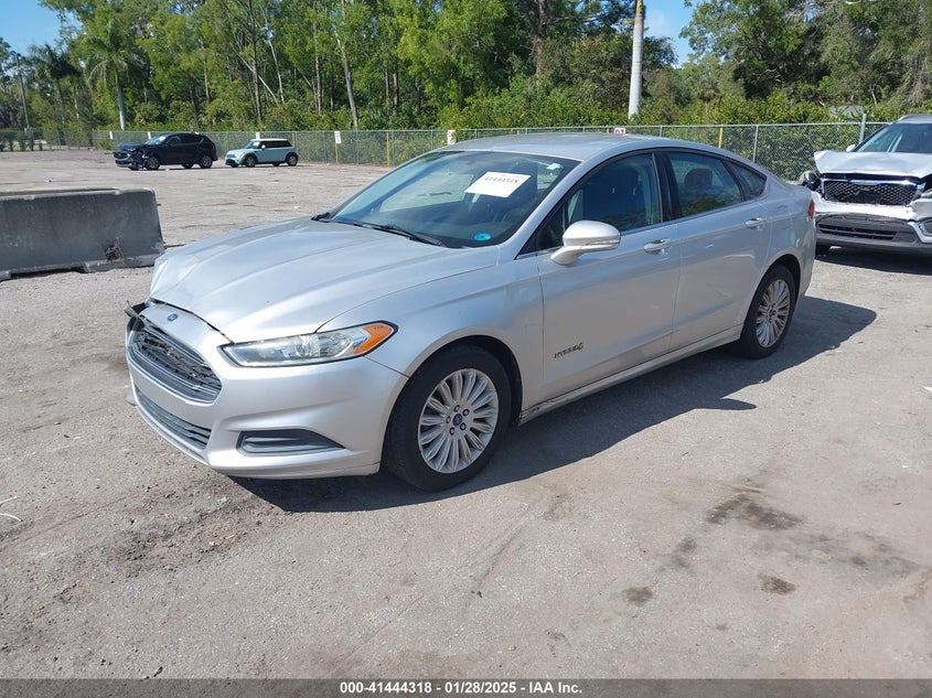 2013 FORD FUSION HYBRID VIN: 3FA6P0LUXDR375961