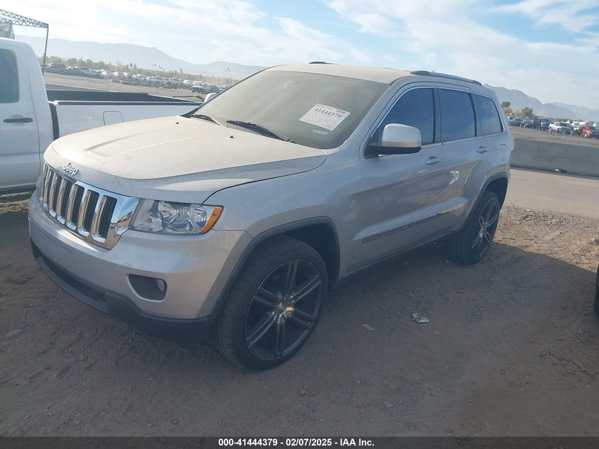 Vin: 1j4rs4gg3bc658810, lot: 41934953, jeep grand cherokee laredo 20112
