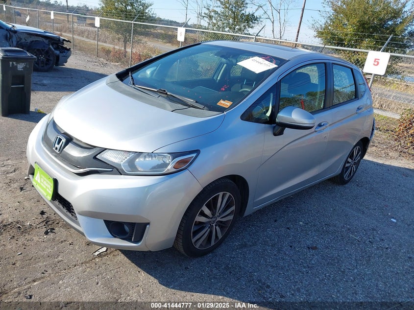 2015 HONDA FIT VIN: 3HGGK5H81FM715621