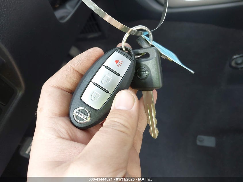 2017 NISSAN TITAN XD VIN: 1N6BA1F41HN511279