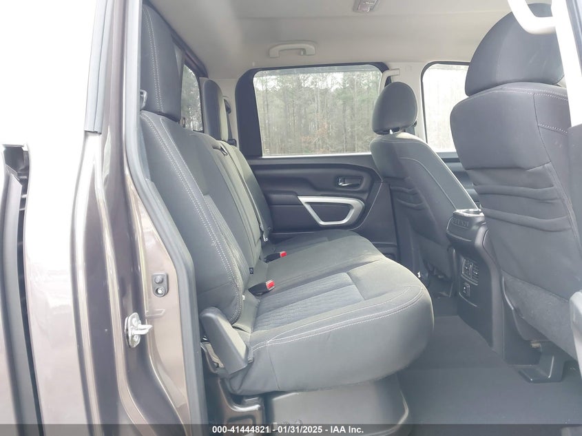 2017 NISSAN TITAN XD VIN: 1N6BA1F41HN511279