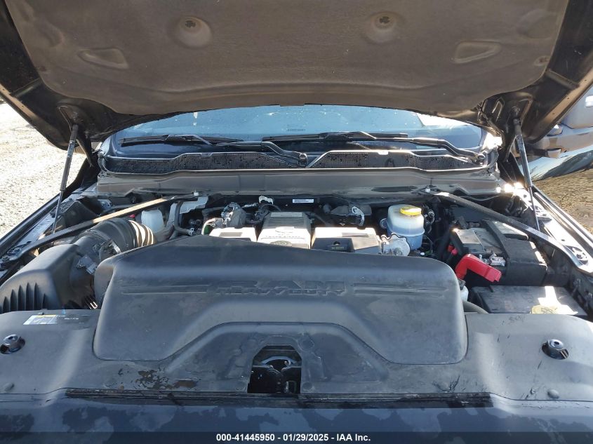 2023 Ram 2500 - 3C6UR5DL3PG635901