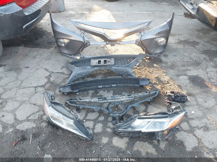 2018 TOYOTA CAMRY SE - 4T1B11HK4JU539762