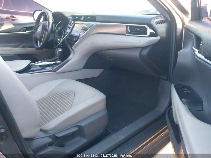 2018 TOYOTA CAMRY SE - 4T1B11HK4JU539762