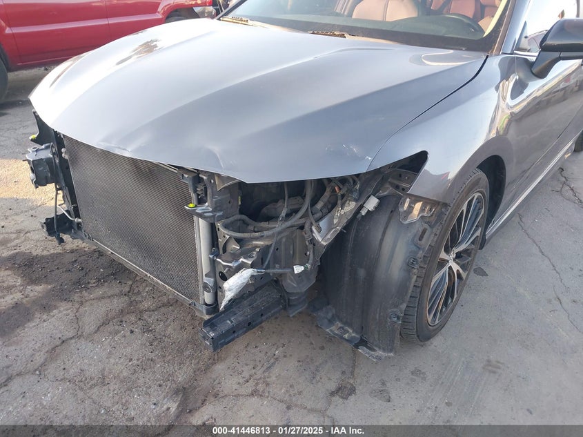2018 TOYOTA CAMRY SE - 4T1B11HK4JU539762