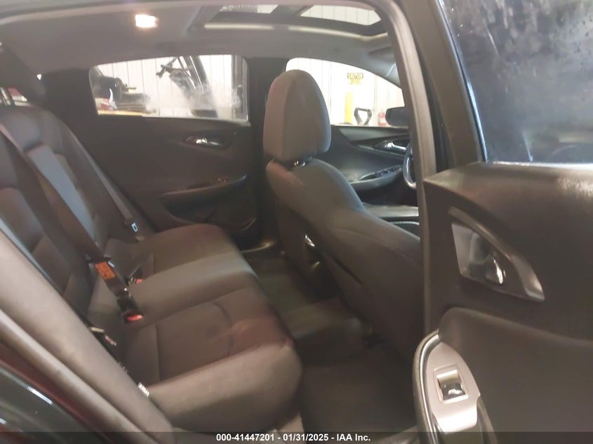 2020 CHEVROLET MALIBU VIN: 1G1ZD5ST8LF140131