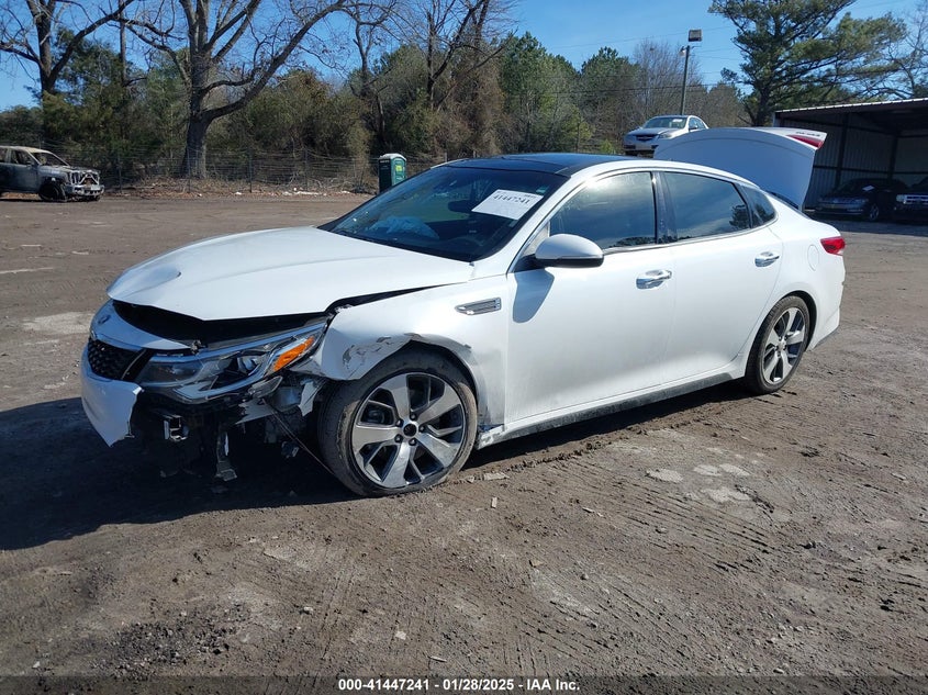 2019 KIA OPTIMA VIN: 5XXGT4L33KG305397