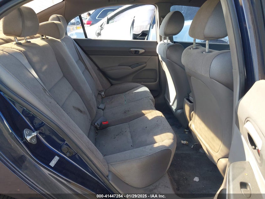 2008 HONDA CIVIC VIN: 2HGFA16558H531557