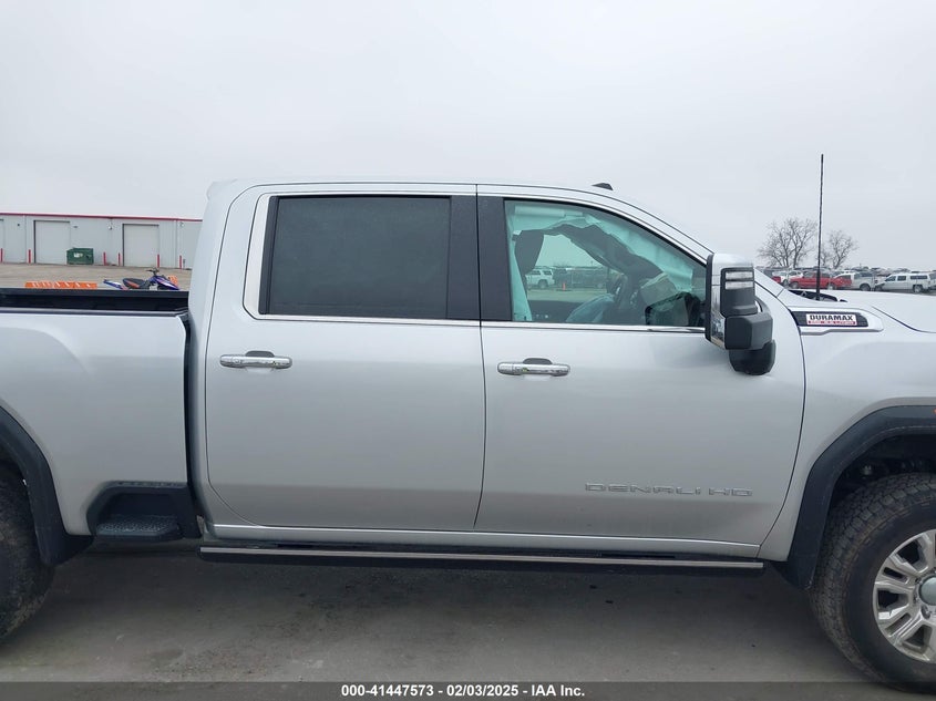 2022 GMC Sierra 2500Hd 4Wd Standard Bed Denali VIN: 1GT49REY9NF229422 Lot: 41447573