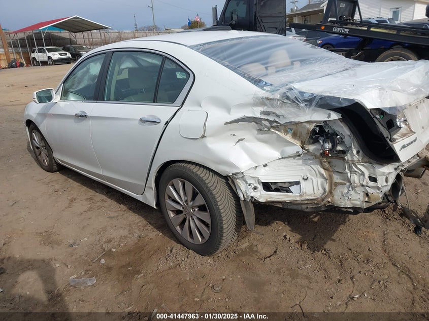 2014 HONDA ACCORD VIN: 1HGCR2F85EA112582
