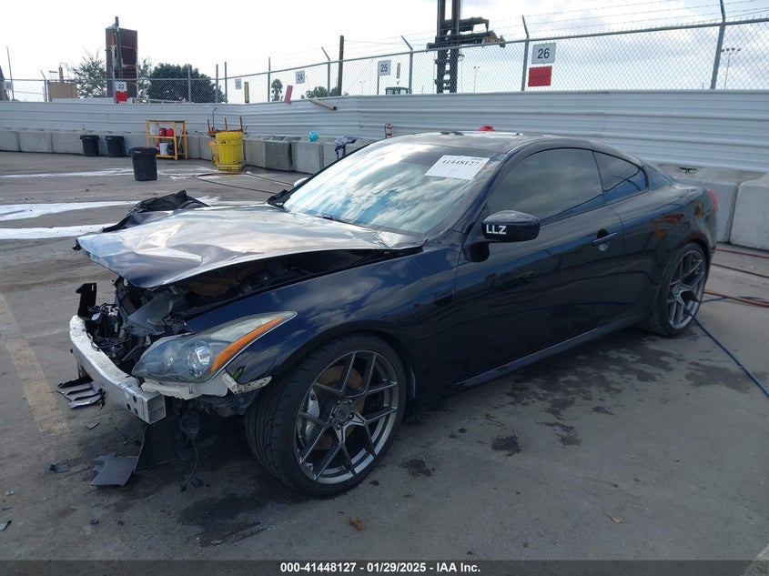 2014 INFINITI Q60 VIN: JN1CV6EK1EM111283