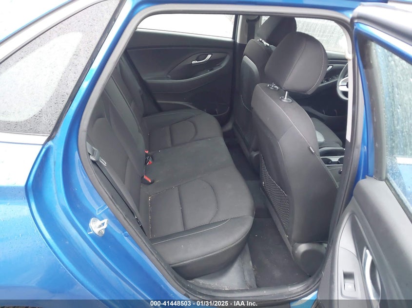 2018 HYUNDAI ELANTRA GT VIN: KMHH35LE5JU016912