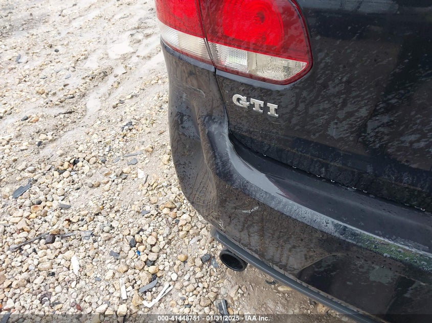 2012 VOLKSWAGEN GTI VIN: WVWED7AJ7CW314014