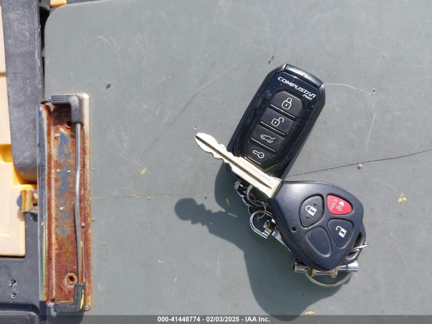 2008 Toyota Rav4 Limited V6 VIN: JTMBK31VX86045325 Lot: 41448774